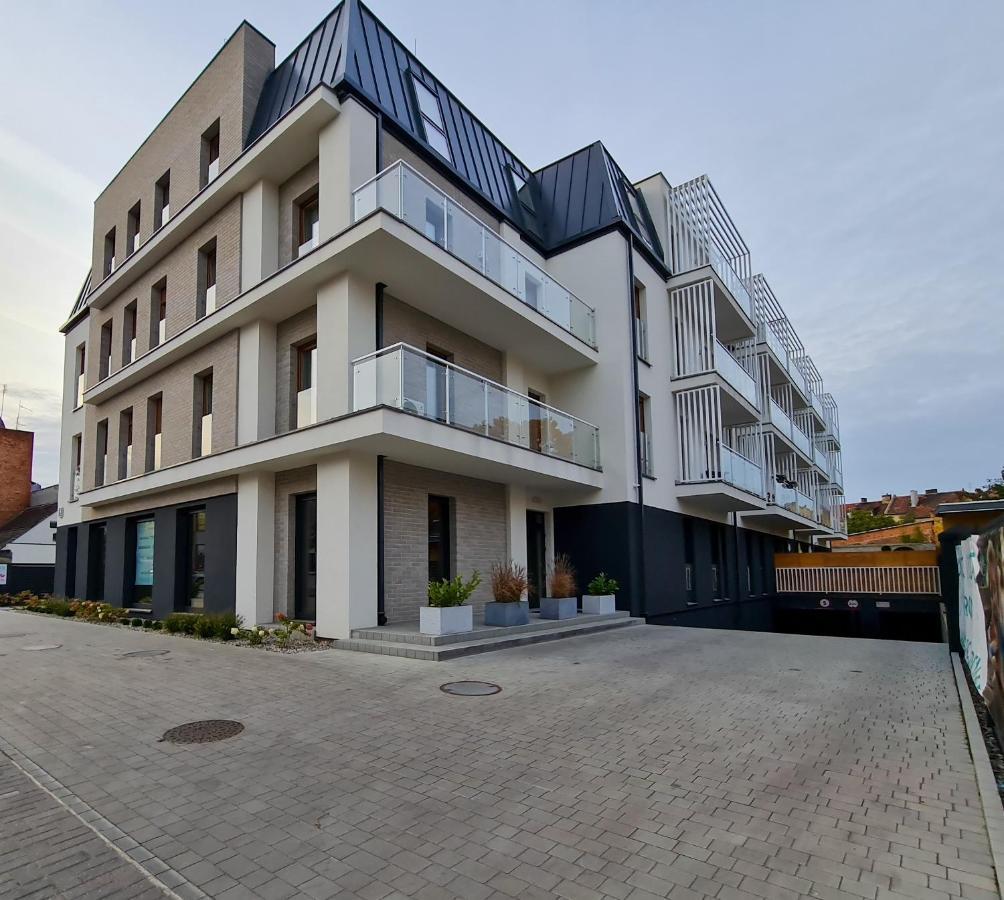 Apartamenty Hallera 4 Jarocin Esterno foto